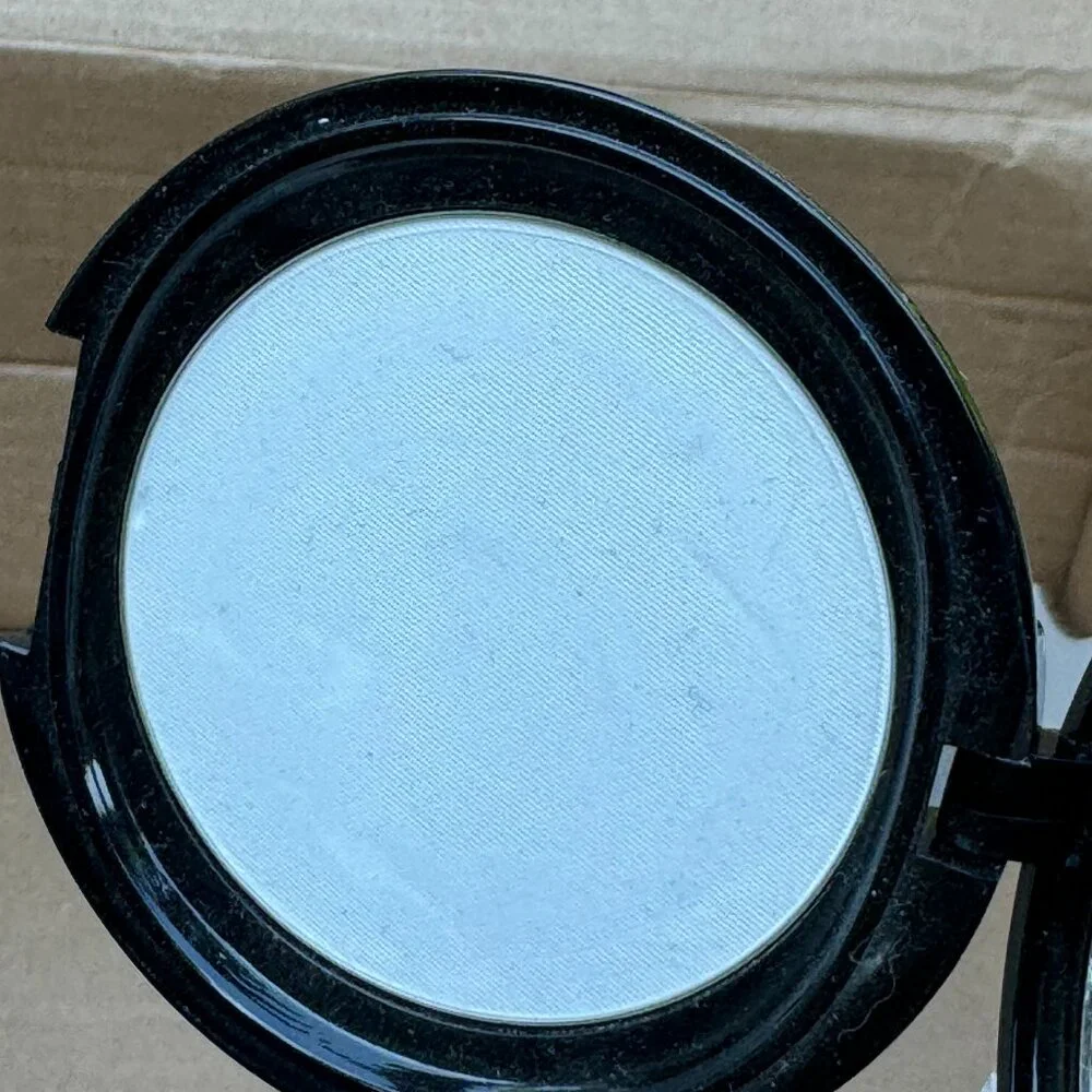 OSP Cosmetics Oil Control Pressed Powder